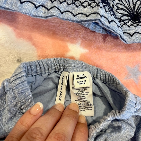 Jane AND Jack matching baby set - Picture 4 of 4